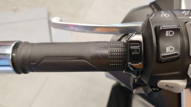 HONDA Forza 300 Deluxe rif. 24135619 - Foto 4