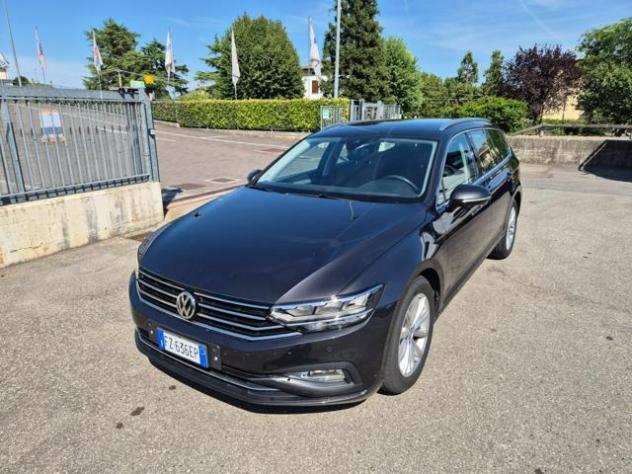 VOLKSWAGEN Passat Variant 2.0 TDI SCR EVO DSG Business rif. 23905479