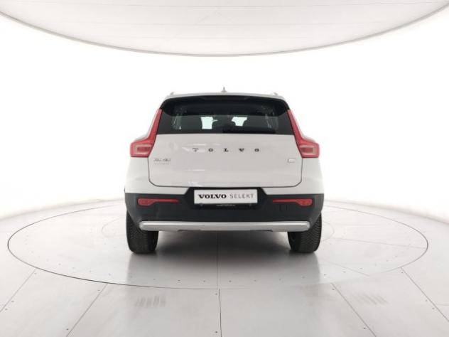 VOLVO XC40 T4 Plug-in Inscription Expression - Autocarro rif. 23548959 - Foto 4