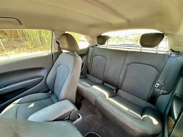 Audi A1 Metal 1.4 TDI ultra #11963 - Foto 10