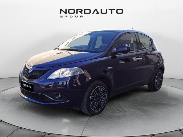 Lancia Ypsilon 3ª SERIE 1.0 FireFly 5 porte S&S Hybrid Ecochic Gold