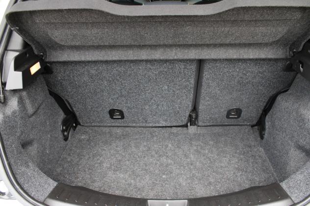 Lancia Ypsilon 1.0 FireFly 5 porte S&S Hybrid Ecochic Silver - Foto 6