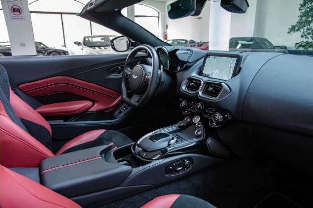 ASTON MARTIN Vantage ROADSTER|360° CAMERA|20"|HEATED SEATS|BLIND SPOT rif. 23829048 - Foto 10