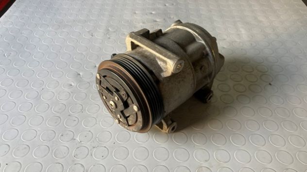 Compressore climatizzatore Alfa Romeo Giulietta 1.4 benzina del 2015 (50509534) - Foto 2