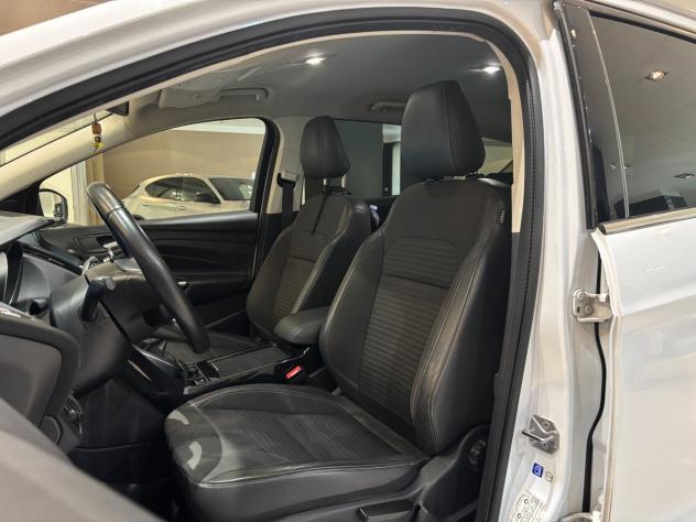FORD KUGA 1.5 D 120CV TITANIUM - 2018 - Foto 9