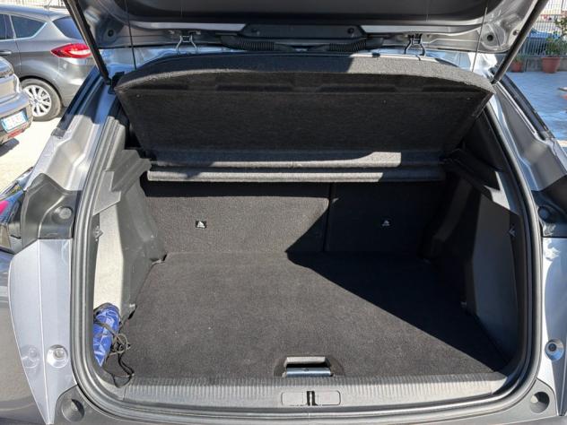 Peugeot 2008 PureTech 100 Allure Pack S/S - Foto 9