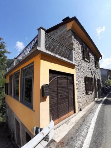 Casa singola in vendita a Fivizzano 181 mq Rif: 1018406