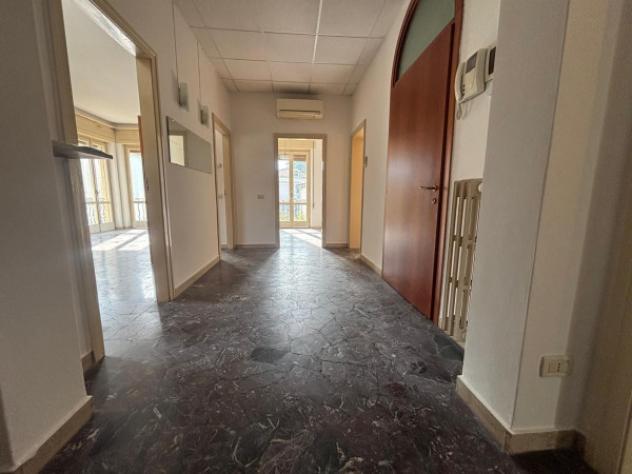 Appartamento di 180 m² con 4 locali e box auto in vendita a Vicenza - Foto 2