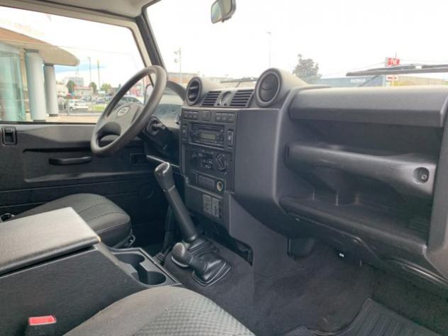 LAND ROVER Defender 110 2.4 TD4 Hard Top 3 pt. PANEL VAN PREZZO + IVA rif. 23736170 - Foto 6