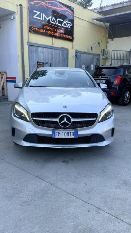 Mercedes-benz A 180 d Automatic Premium - Foto 2