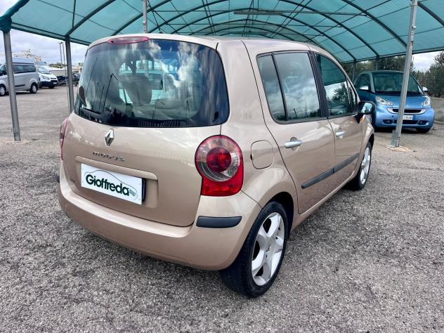Renault Modus 1.5 dCi 82CV Luxe Dynamique - Foto 2