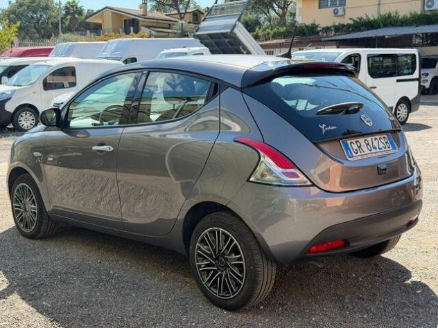 Lancia Ypsilon 1.0 FireFly 5 porte S&S Hybrid Gold Plus - Foto 4