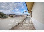 Attico / Mansarda di 102 m² con 3 locali e posto auto in vendita a Coneglia &hellip;