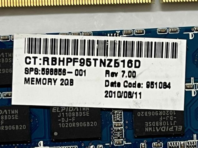 2GB 2Rx8 PC3-10600S-9-10-F1 ELPIDA - Foto 3