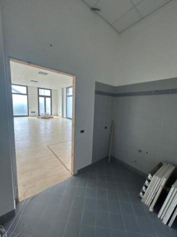 Immobile di 216 m² con 1 locale in affitto a Ponte San Nicolò - Foto 5