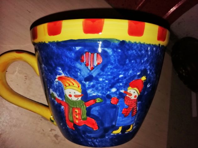 Tazza vintage natalizia decorata a mano