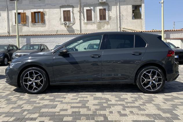 Volkswagen Golf 8 Life 2.0 TDI 116 CV - Foto 7
