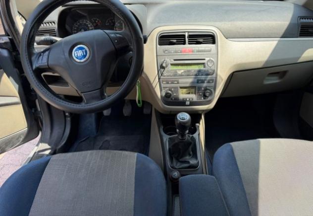 FIAT Grande Punto 1.3 MJT 90 CV POCHI KM!!!! rif. 23935975 - Foto 2