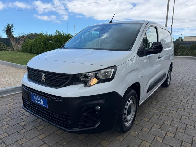 Peugeot Partner 1.5BlueHDi 100 3 POSTI NAVI Furgone Maxi L2 + IVA - Foto 3