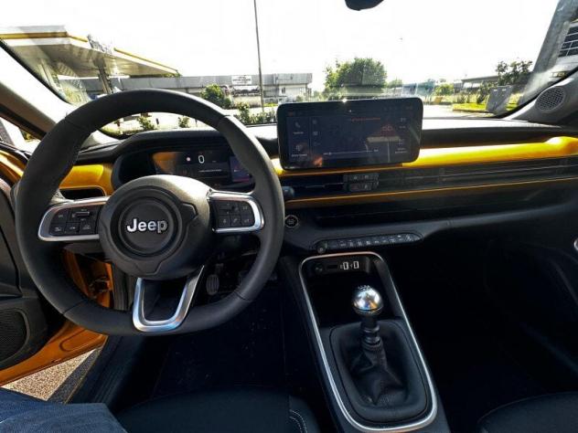 Jeep Avenger Avenger 1.2 Turbo 100 CV Summit - Foto 9