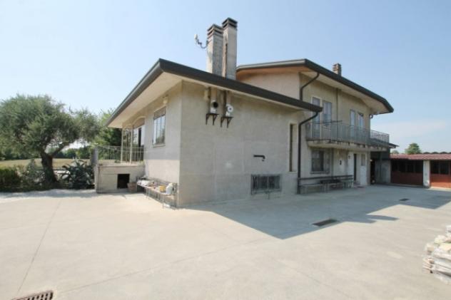 Villa di 377 m² con 4 locali e box auto doppio in vendita a Cervarese Santa Croce - Foto 4