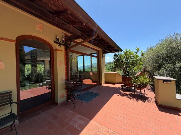 Villa in vendita a Maggiano - Lucca 300 mq Rif: 1427323 - Foto 2
