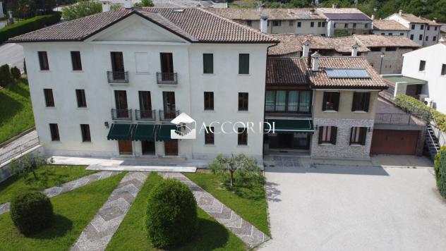 VILLA di 21 vani e di 800 mq (POSSAGNO) rif. DG206AB - Foto 8