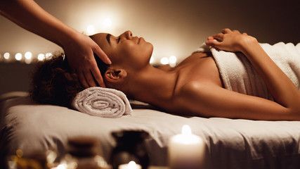 MASSAGGIO PROFESSIONALE 10 ANNI DI ESPERIENZA Tel:3806450708