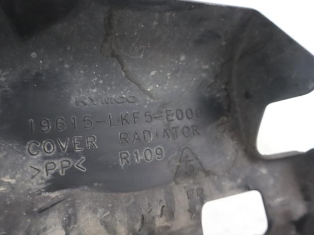 KYMCO XCITING 400 S 19615LKF5E000 COVER RADIATORE 19 - 20 RADIATOR COVER - Foto 4