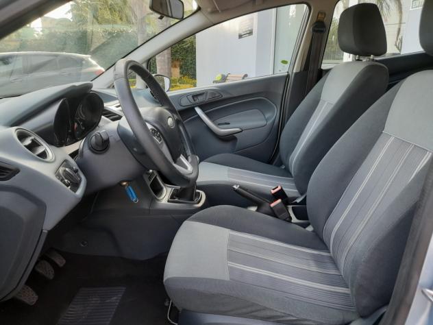 Ford Fiesta Fiesta+ 1.4 TDCi 68CV 5 porte - Foto 8