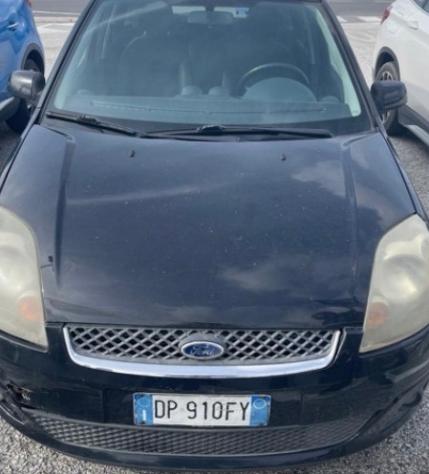 FORD FIESTA 1.4 TDCI 5 PORTE NEOPATENTATI
