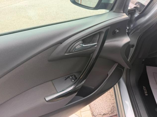 Opel Astra 1.6 Diesel Neopatentati - Foto 8