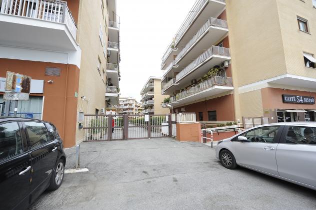 Box in Via Val Maggia - Foto 7