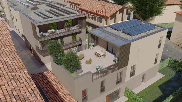 Attico con tre camere, due bagni e balcone di 30 mq - Foto 13