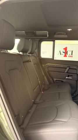 LAND ROVER - Defender - 90 3.0D I6 200 CV X-Dynamic SE - Foto 7
