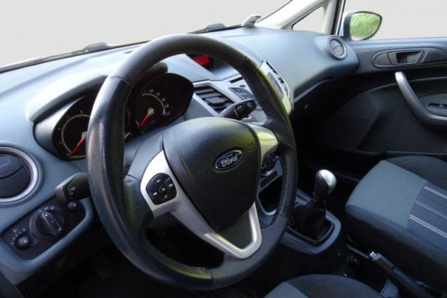 Ford Fiesta Fiesta 1.4 5 porte Bz.- GPL Titanium - Foto 10