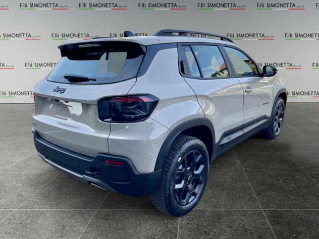 Jeep Avenger 1.2 turbo e-hybrid mhev Upland 4xe 145cv edct6 - KM0 - Foto 4