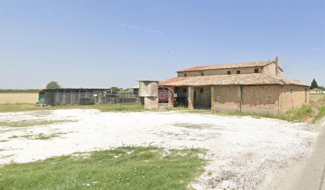 CESENA - loc. Bagnile (CSC429): Vecchio Casale da ristrutturare.
