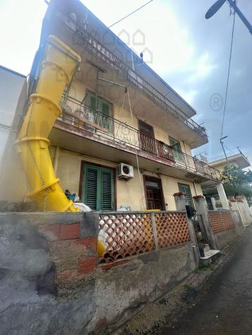 APPARTAMENTO di 3 vani e di 75 mq (MESSINA) rif. 2VS17286 - Foto 2