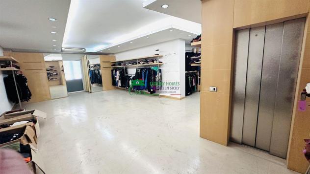 Immobile Commerciale su livelli " Italia " - Foto 10