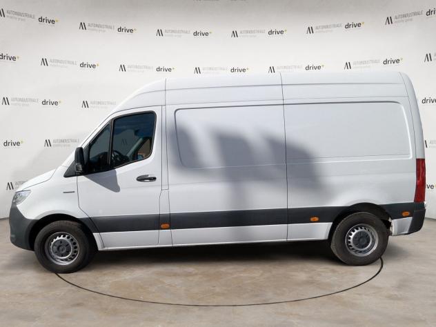 Mercedes-Benz eSprinter FURGONE 55 KWH - Foto 3