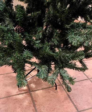 Albero di Natale Abete Dakota cm 180 o cm 220 - Foto 4