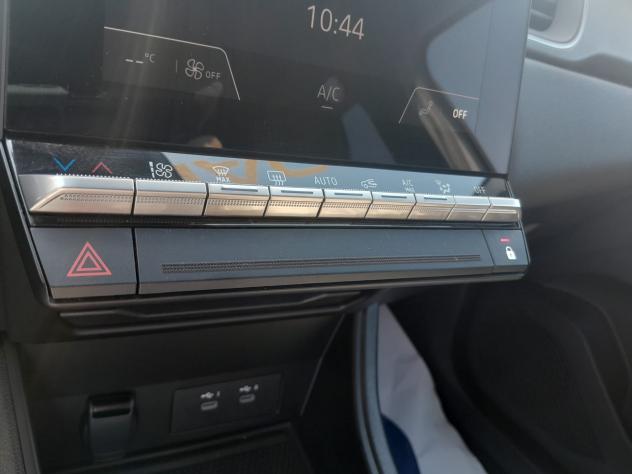 RENAULT CLIO TCE 90CV TECHNO 5P "AZIENDALE " - Foto 6