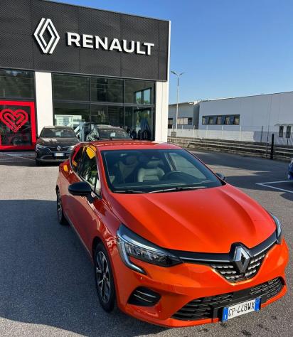 Renault Clio 1.6 E-TECH full hybrid 107KW TECHNO