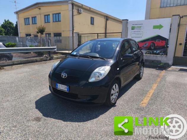 TOYOTA Yaris 1.3 5 porte rif. 23784089