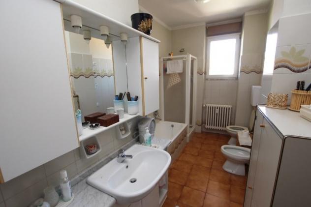 TRILOCALE DI 118 MQ CON TERRAZZI A CENTRO CALOLZIO - Foto 19