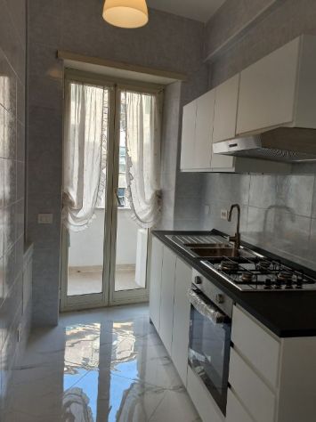 Metro Colli Albani stanza ampia e soleggiata - Foto 4