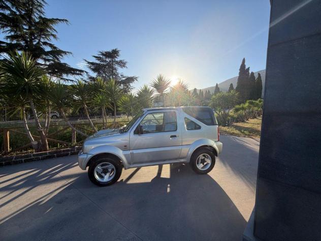 SUZUKI - Jimny - 1.5 DDiS 4WD JLX - Foto 2