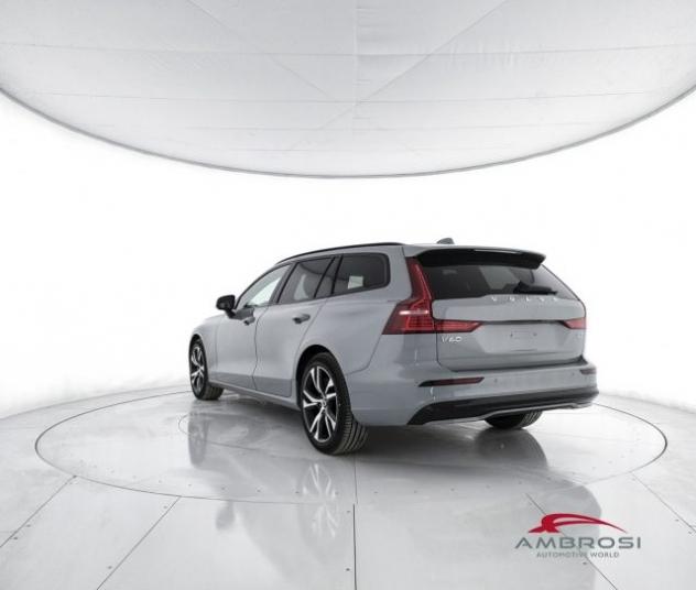 VOLVO V60 B4 Mild hybrid Benzina Plus Dark rif. 23849928 - Foto 4