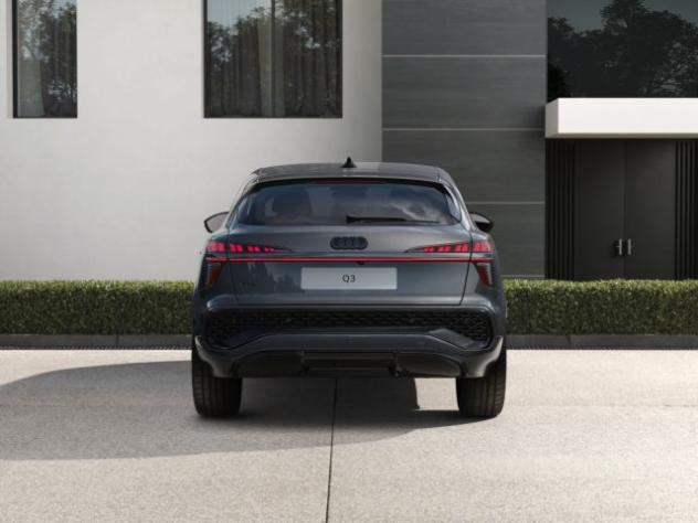 AUDI Q3 SPB TDI 110 kW S tronic S Line edition rif. 23830830 - Foto 4